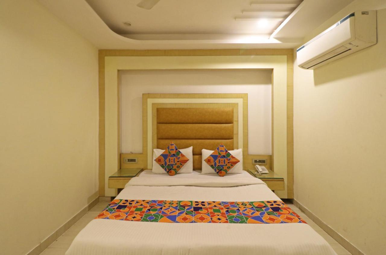 The Mohit Guest House - New Delhi Railway Station - Paharganj Exterior foto